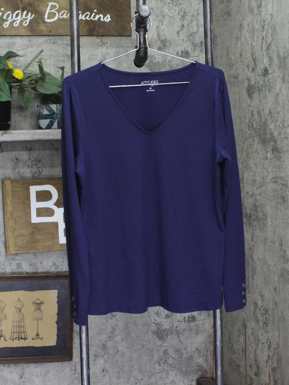 Attitudes by Renee Womens Knit Solid V-Neck Shirt Top A702854 Evening Blue M